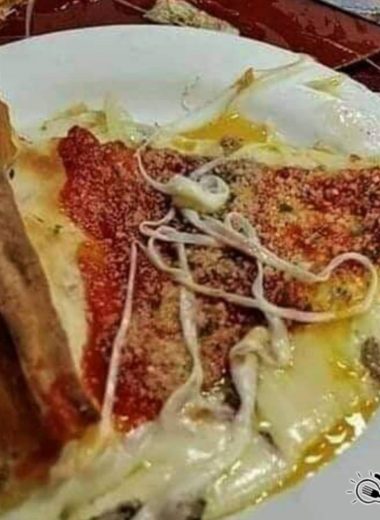 authentic homemade chicago style deep dish pizza recipe a step by step guide