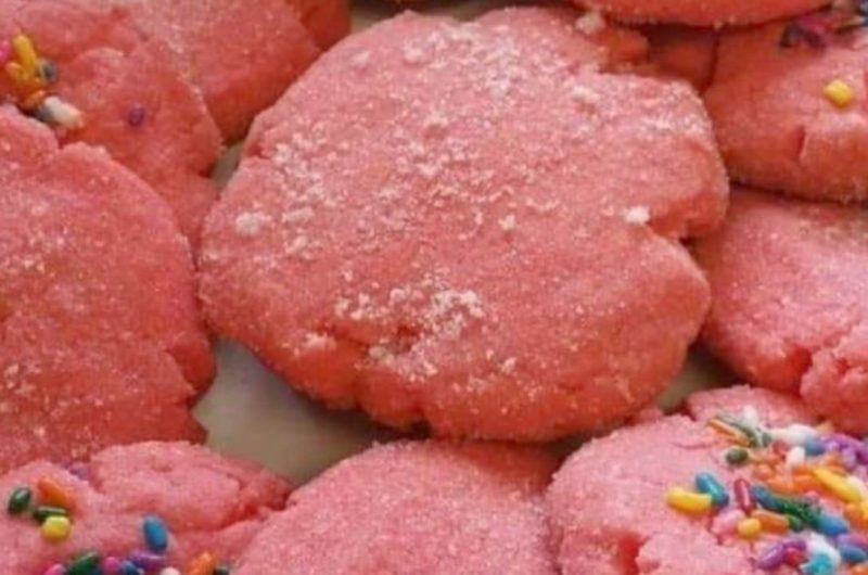 authentic mexican polvorones recipe big pink cookies that melt in your mouth
