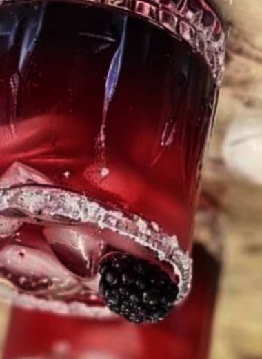 blackberry margarita smash the ultimate spring and summer cocktail recipe