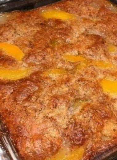classic oven baked peach cobbler recipe easy delicious and nostalgic dessert