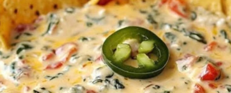 creamy espinaca dip a cheesy warm game day appetizer recipe