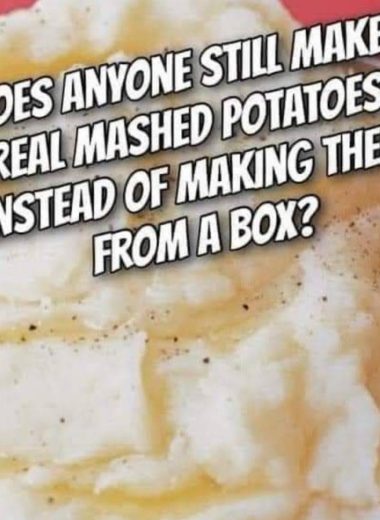 creamy homemade mashed potatoes recipe easy fluffy and delicious