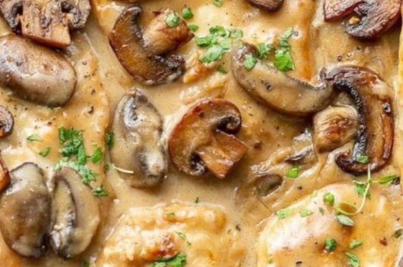 creamy skillet chicken and mushrooms a quick and easy one pan wonder