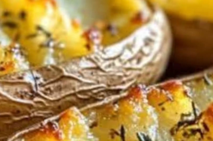 crispy scored potatoes a flavorful twist on a classic comfort food