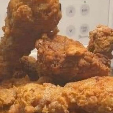 crispy southern style fried chicken recipe juicy golden and irresistible