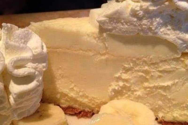 decadent banana cream cheesecake cake recipe a perfect dessert delight