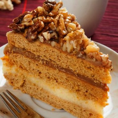 decadent caramel coffee crunch cake recipe a sweet and crunchy delight