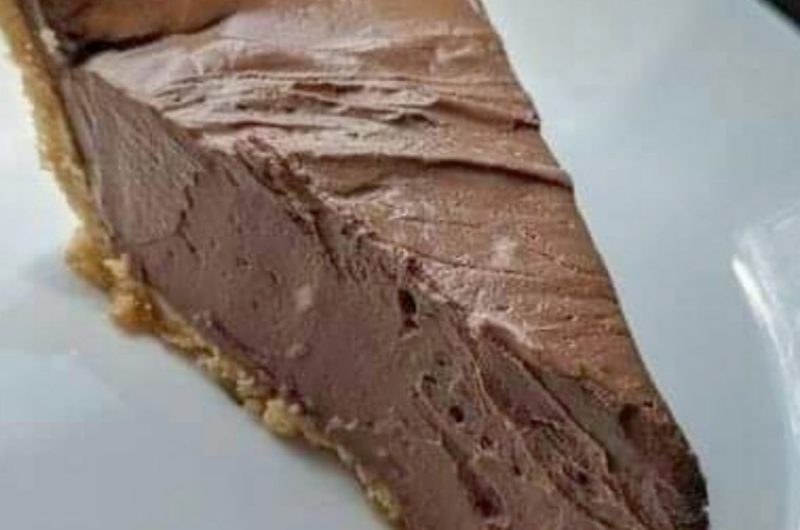 decadent chocolate pie recipe easy creamy and irresistible dessert