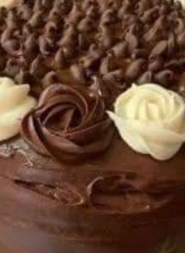 decadent chocolate wafers with cream a heavenly dessert recipe 1
