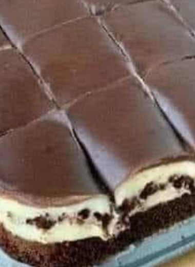 decadent chocolate wafers with cream a heavenly dessert recipe