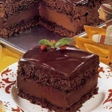 decadent mocha cake with chocolate rum cream filling a step by step recipe