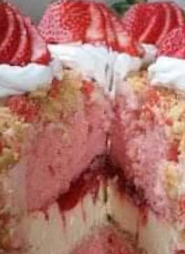 decadent strawberry shortcake cheesecake recipe a perfect blend of creamy and fruity delight