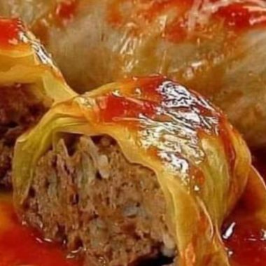 delicious homemade stuffed cabbage rolls recipe easy and flavorful 1