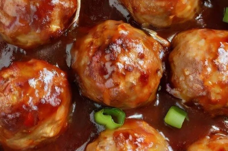 easy 3 ingredient slow cooker meatballs recipe sweet and tangy bbq grape jelly delight