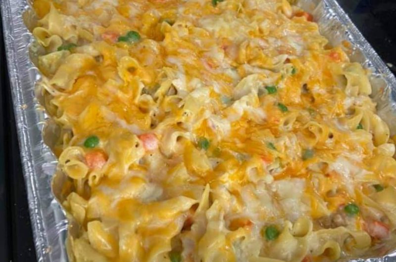 easy creamy chicken noodle casserole recipe comfort food in 30 minutes