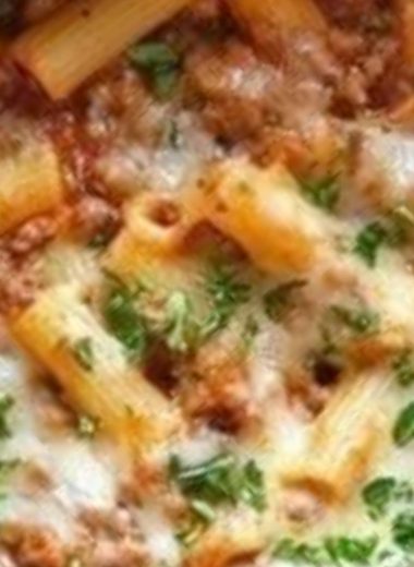 easy crock pot baked ziti recipe creamy cheesy and perfectly al dente