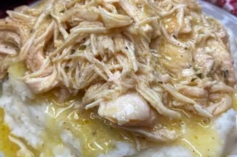 easy crockpot chicken and gravy recipe creamy flavorful and perfect for busy days
