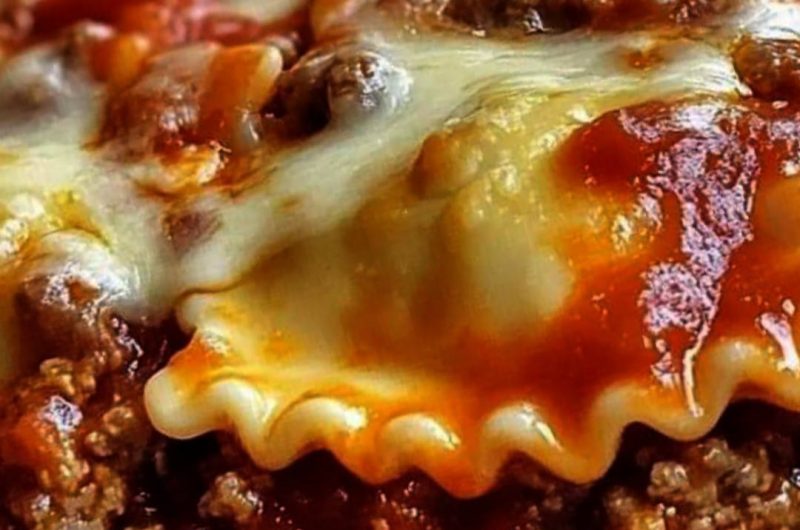 easy crockpot ravioli lasagna a cheesy hearty comfort food recipe