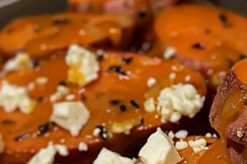 easy crockpot sweet potatoes recipe with marshmallows a perfect holiday side dish