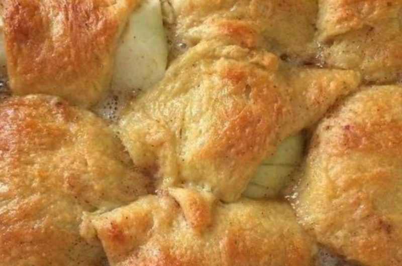 easy homemade apple dumplings recipe with cinnamon sugar glaze