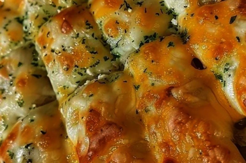 easy homemade cheesy garlic breadsticks recipe perfect for dipping