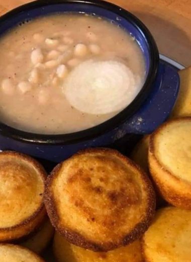 easy homemade cornbread recipe a flavorful cake like delight for your table