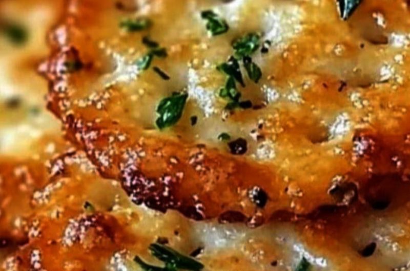 easy homemade savory garlic bread ritz bits recipe crunchy flavorful and customizable