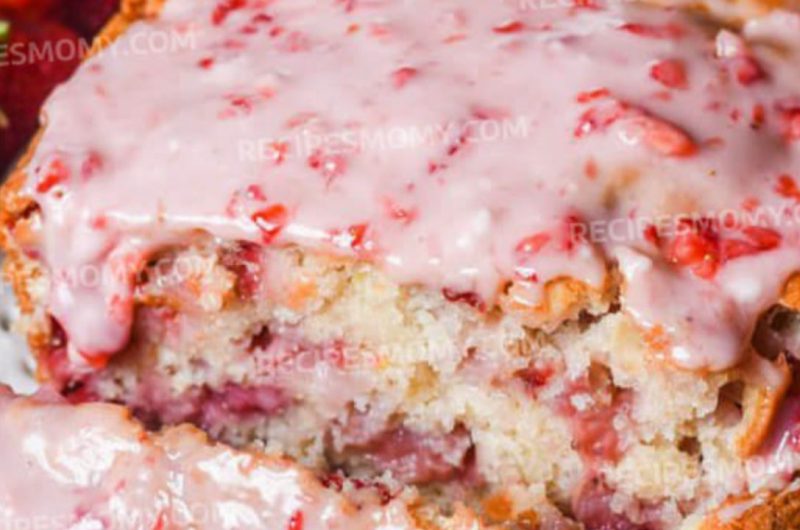 easy homemade strawberry bread recipe with melt in your mouth glaze