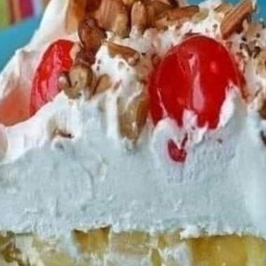easy no bake banana split cake recipe a creamy fruity delight