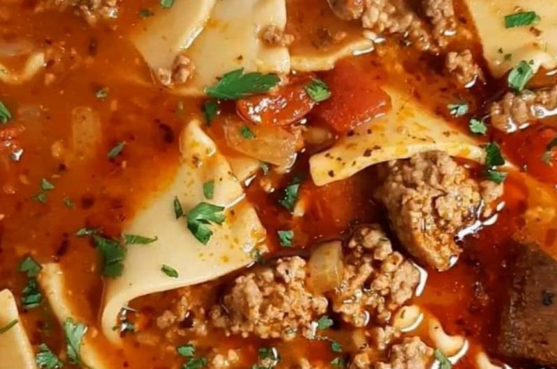 easy one pan skillet lasagna recipe quick cheesy and delicious