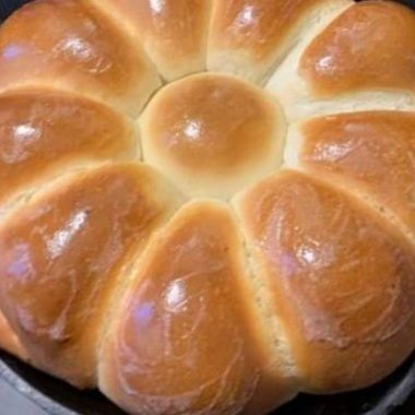 easy rapid rise skillet rolls recipe fluffy buttery and perfect for any meal