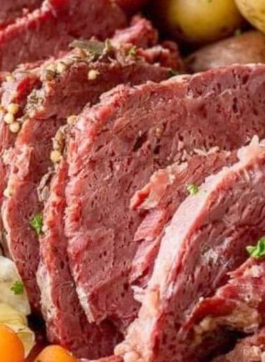 easy slow cooker corned beef and cabbage recipe a hearty irish classic