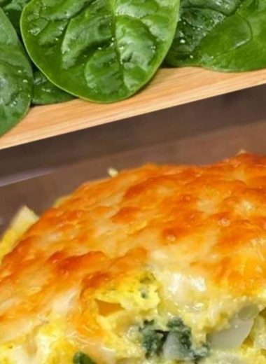 easy spinach and egg skillet with melty cheese a quick healthy breakfast recipe