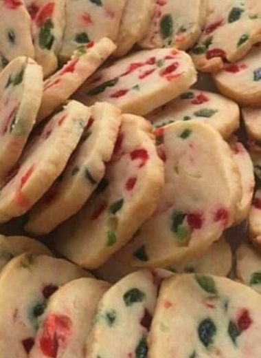 festive maraschino cherry shortbread christmas cookies recipe