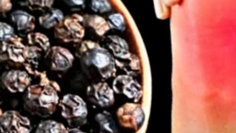garlic and black pepper remedy natural relief for leg pain arthritis and varicose veins