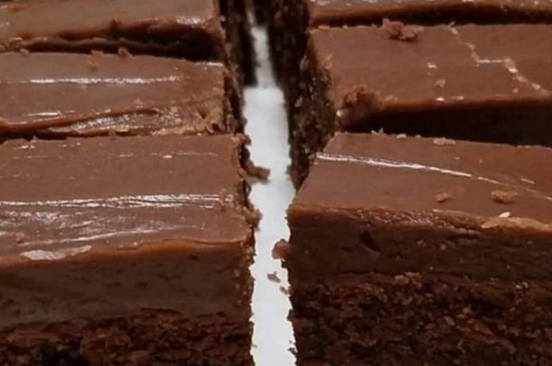 grandmas best fudgy brownies recipe with chocolate frosting