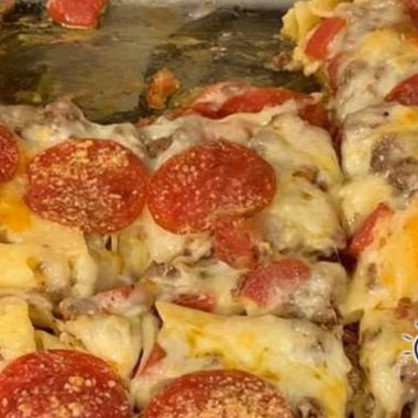 healthy pepperoni pizza casserole recipe low carb high protein comfort food