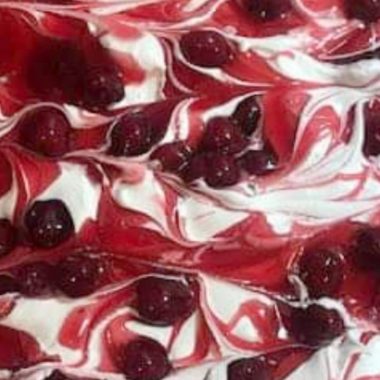 heavenly strawberry graham cracker cake a no bake dessert delight