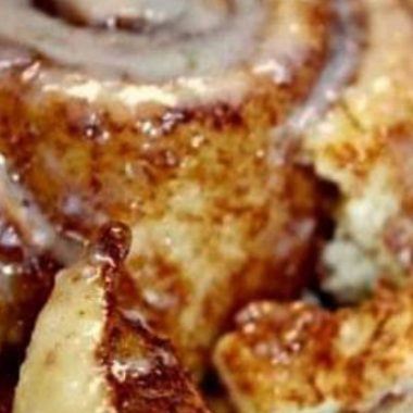homemade cinnamon rolls recipe fluffy sweet and irresistible