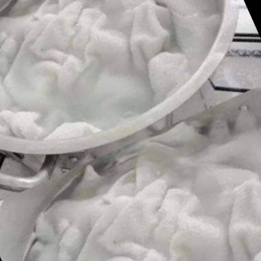 how to whiten yellow or gray clothes naturally easy diy solutions