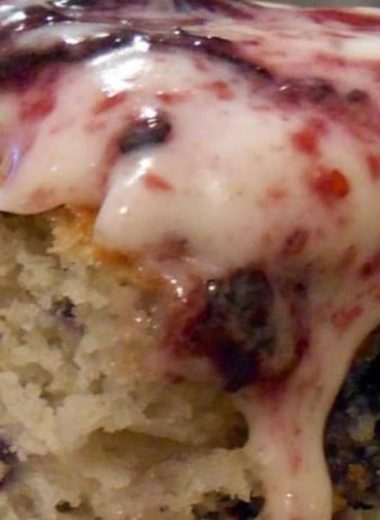 irresistible blueberry cake with cream cheese icing a burst of freshness in every bite