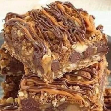 irresistible caramel chocolate oatmeal bars recipe easy chewy and decadent dessert