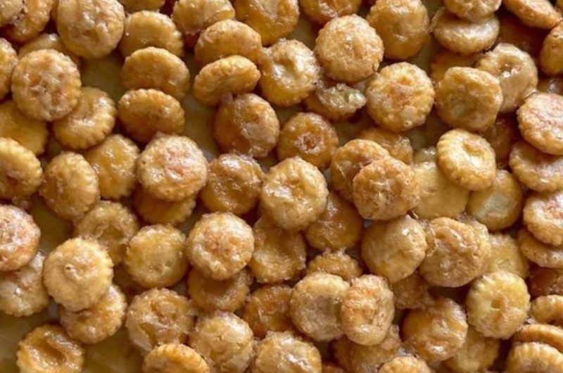 irresistible salted caramel cracker bites recipe sweet salty and crunchy perfection