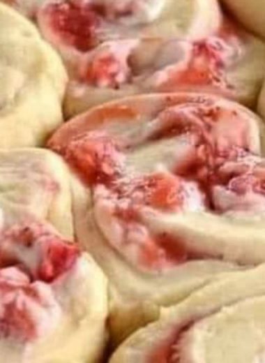 irresistible strawberry cream cheese rolls recipe a sweet breakfast delight