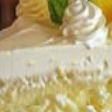 italian lemon cream cake a zesty creamy delight