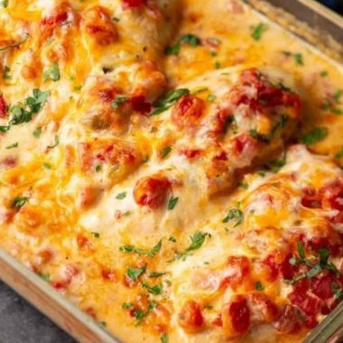 juicy queso chicken recipe easy cheesy and full of flavor