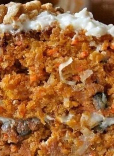 moist and delicious homemade carrot cake recipe with cream cheese frosting