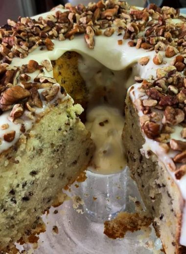 old school butter pecan pound cake recipe a classic dessert delight