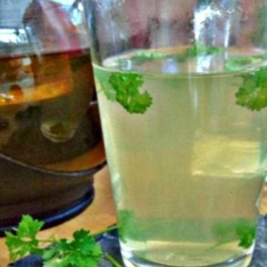 parsley tea recipe natural remedy to reduce swelling in legs ankles and feet
