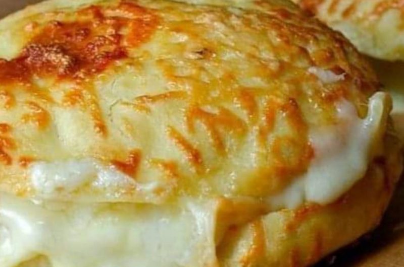 perfect crispy grilled cheese sandwich recipe easy cheesy and irresistible